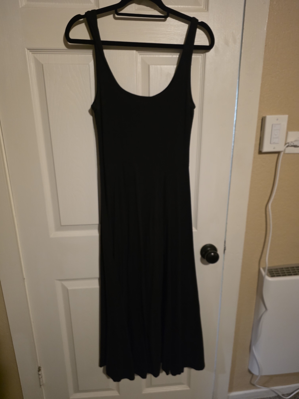 American Eagle Women's Black Sleeveless Scoop Neck Maxi Dress